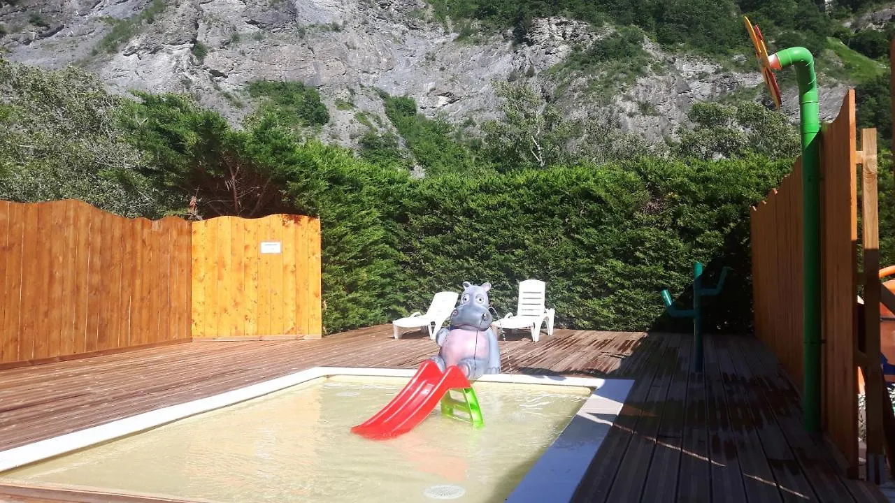 Camping New Rabioux Chateauroux-les-Alpes