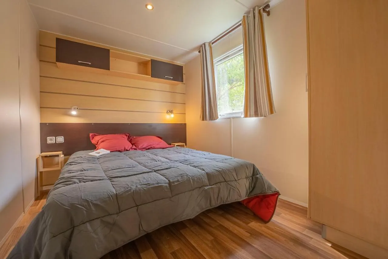 Camping New Rabioux Chateauroux-les-Alpes