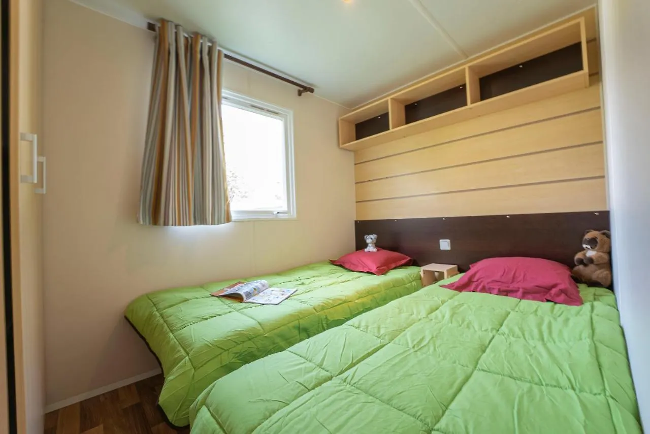 Campsite Camping New Rabioux Chateauroux-les-Alpes