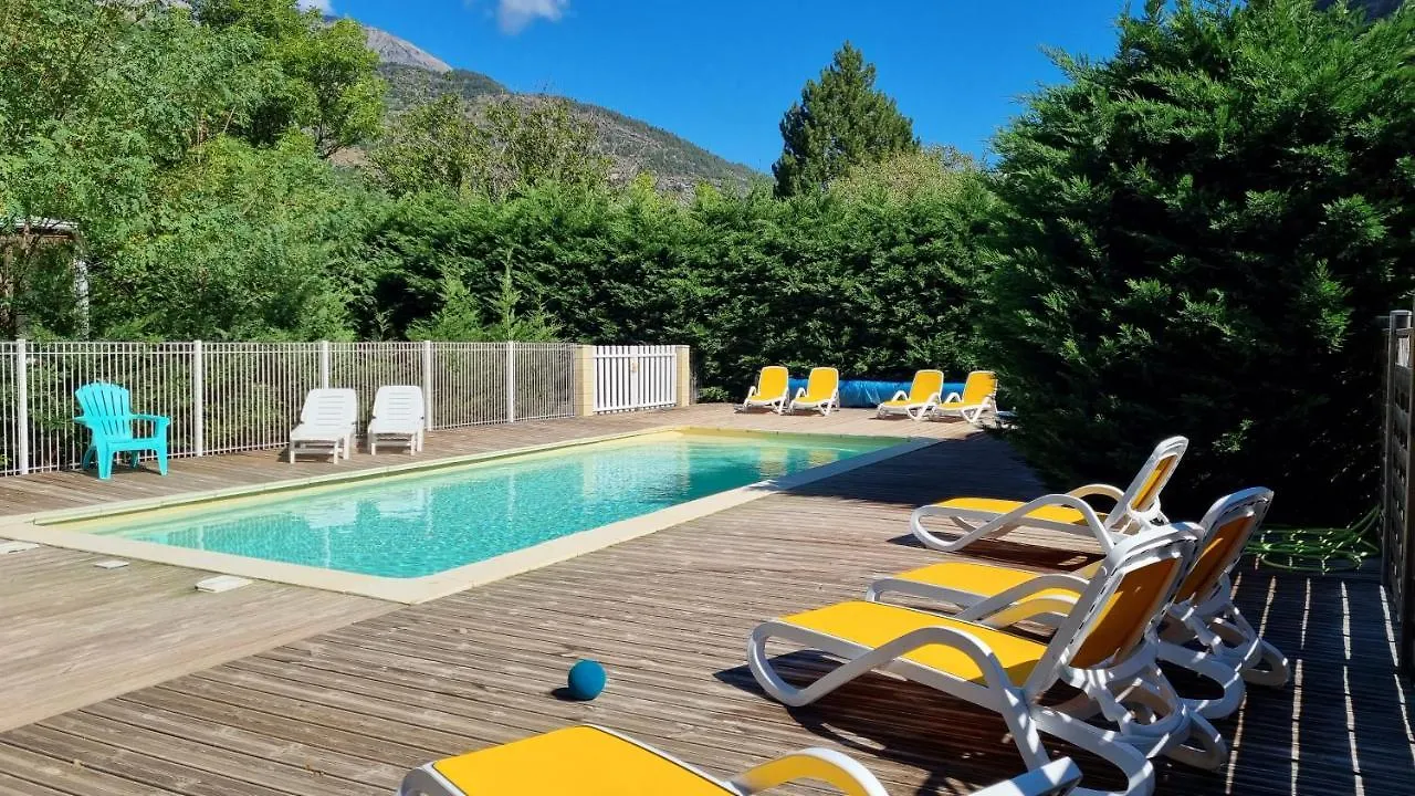 Camping New Rabioux Chateauroux-les-Alpes